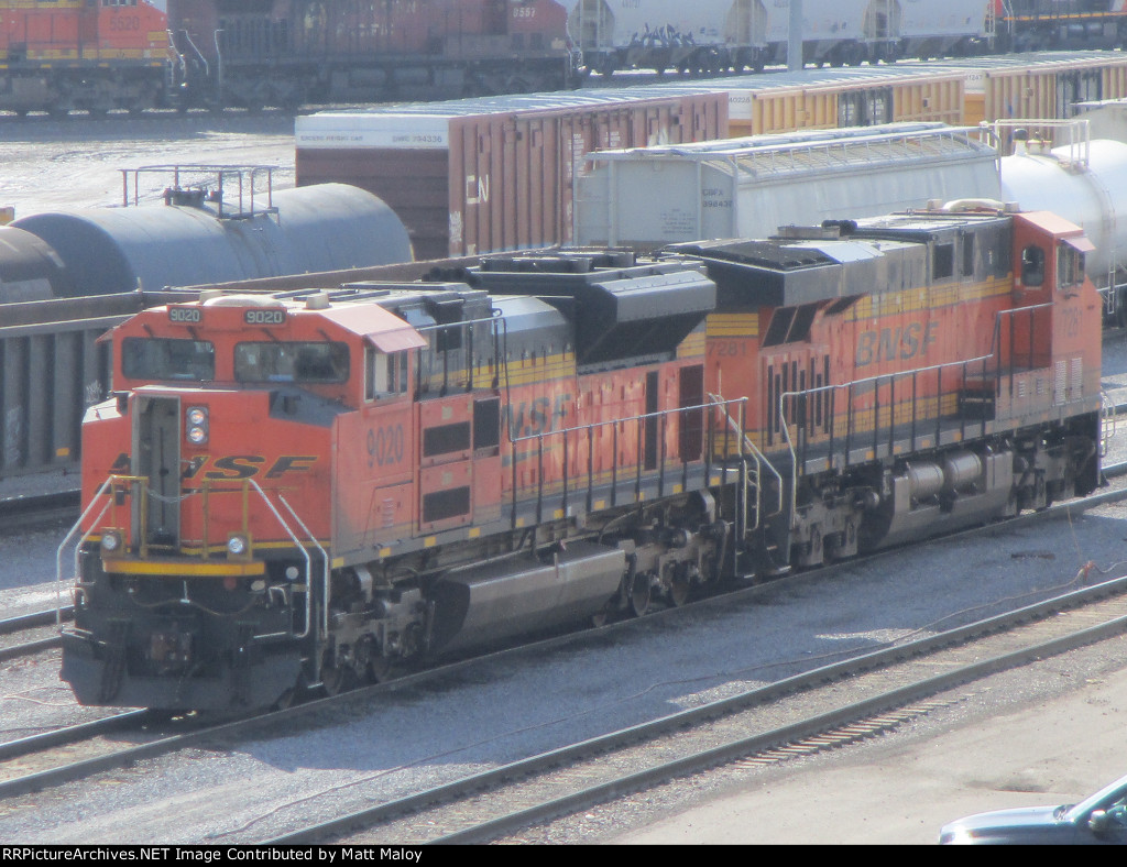 BNSF 9020